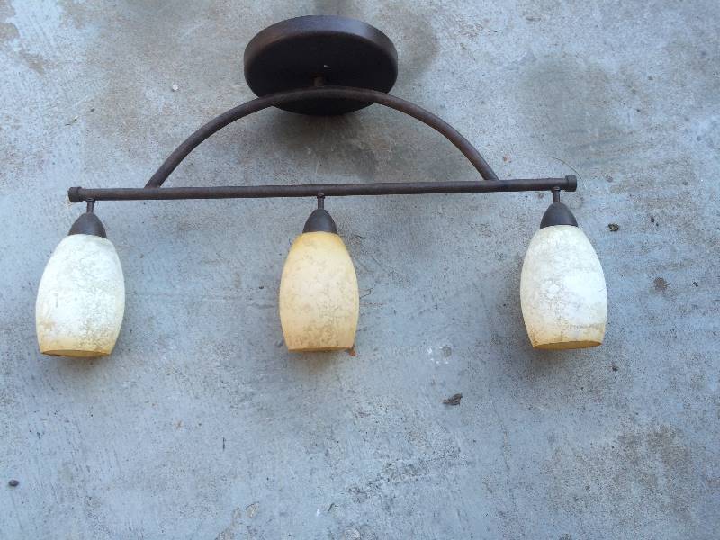 lot 2050 image: Bronze flat mount light