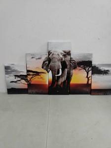 lot 6043 image: five panel elephant in Africa print