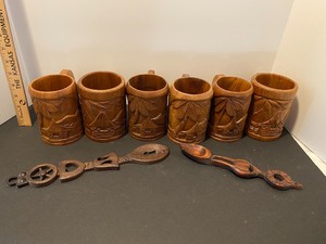 lot 139 image: Unique carved wood mugsdecor