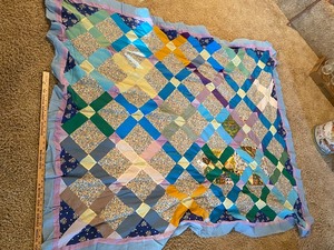 lot 170 image: 62x68 patterned quilt top
