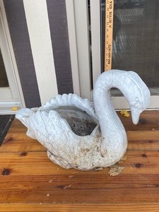 lot 203 image: Concrete Swan planter- see photo for damage