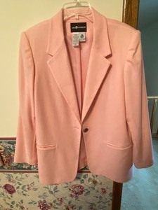 lot 244 image: Ladys Clothing