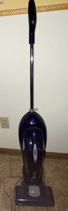 lot 270 image: Oreck vacuum, Does not power on