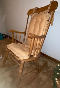 lot 328 image: Beautiful wood rocking chair