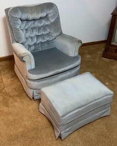 lot 332 image: Blue swivel rocker chair w ottoman