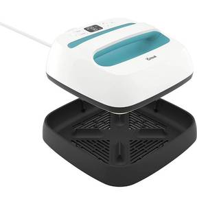 lot 17120 image: Cricut Easy Press