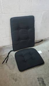 lot 17178 image: Set of Cushions, Black