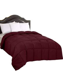 lot 17268 image: Utopia Bedding All Season 250 GSM Comforter - Soft Down Alternative Comforter - Plush Siliconized Fiberfill Duvet Insert - Box Stitched (KingCal King, Burgundy)