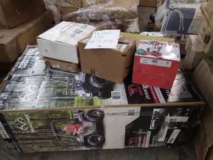 lot 4706 image: Miscellaneous Pallet exercise bar, meat grinder, Miscellaneous boxes(Sold As Is)
