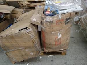 lot 4713 image: Miscellaneous Pallet exercise bar, cake pan, Miscellaneous boxes (SOLD AS IS)