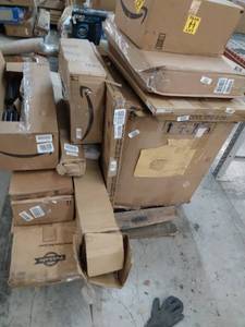 lot 4730 image: Miscellaneous Pallet bed rail, pet door, Miscellaneous boxes(SOLD AS IS)