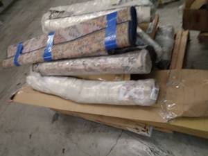lot 4731 image: Miscellaneous Pallet rugs, bar stool,Miscellaneous boxes(SOLD AS IS)