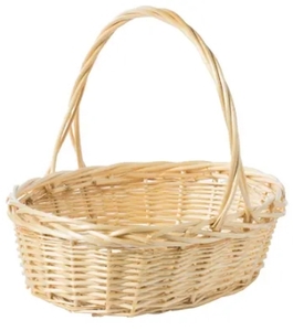 lot 63213 image: NATURAL WILLOW OVAL SHAPED GIFT BASKET