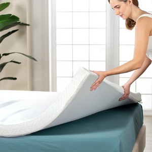 lot 37270 image: Twin Sized - ZINUS 2 Inch Ultra Cool Gel Memory Foam Mattress Topper with Cooling CoverCertiPUR-US Certified