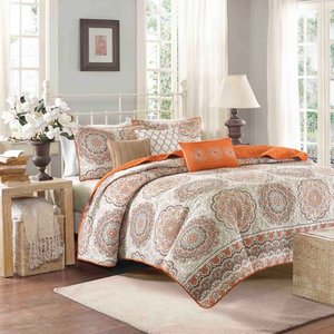 lot 7463 image: Madison Park Curtner 6-piece Quilted Coverlet Set- Retail$102.20