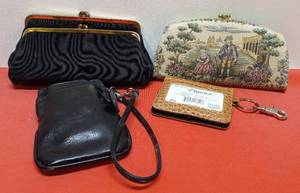 lot 61 image: Multiple Change Purses