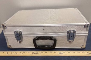 lot 198 image: Silver Metal Case