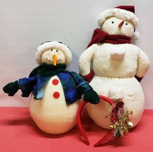 lot 12 image: Holiday Dcor, Including Animated Snowman, (Head does need to be glued, as shown in photo & do not know if it works)