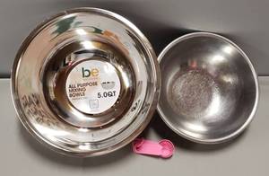 lot 87 image: 3-5qt.Bowls, 3qt. Bowl, (All Bowls are Stainless Steele) & Pink Measuring Spoons