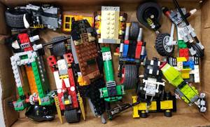 lot 102 image: Legos Lot #1