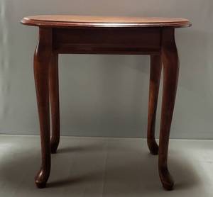lot 120 image: Wood End Table