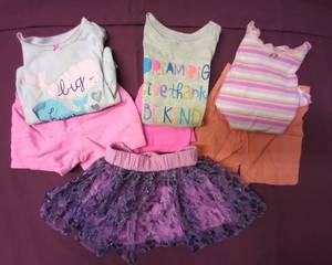 lot 325 image: 2T Tshirt and Shorts, 3T Outfits and Frilly Minnie Mouse Skirt