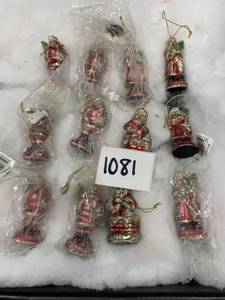 lot 1081 image: Lot of 12 Santa Figurine Christmas Ornaments