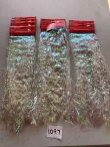 lot 1097 image: 10 packs of 500 Count Christmas Shimmering Icicles