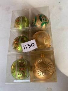 lot 1130 image: Lot of 6 Green and Gold Glass Ball Christmas Ornaments