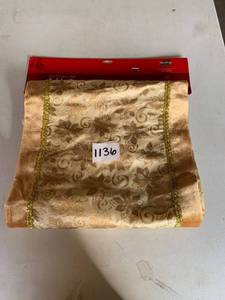 lot 1136 image: Golden Leaf Christmas Table Runner