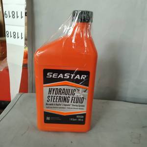 lot 11818 image: SEASTAR HYDRAULIC STEERING FLUID SOLUTIONS, 1QT