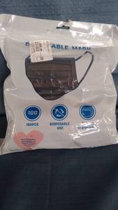lot 15054 image: 100 PIECES DISPOSABLE MASK 3 LAYERS OF PROTECTION