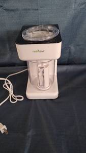 lot 15071 image: NUTRICHEF ELECTRIC FOOD SPIRALIZER ( PKESPR26) WHITE