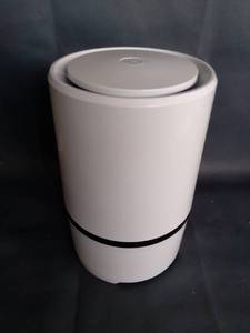 lot 17059 image: AIR CLEANER