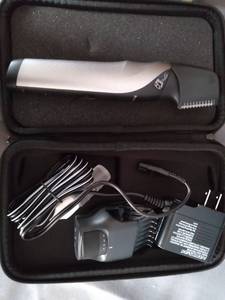 lot 17060 image: MENS HAIR TRIMMING SET