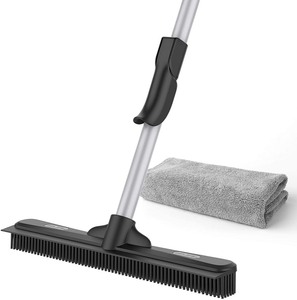 lot 3601 image: Rubber Pet Broom