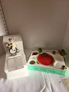 lot 1023 image: The Grand collection Away We Go and mini tea set