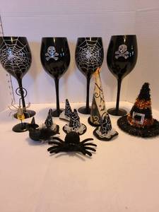 lot 1203 image: Halloween wine glasses and more