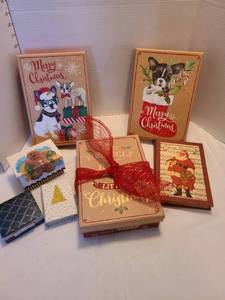 lot 1210 image: Holiday boxes