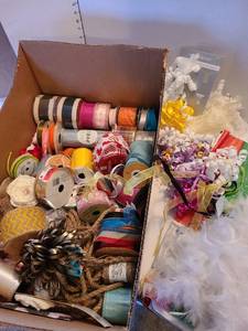 lot 1224 image: Large box of ribbon
