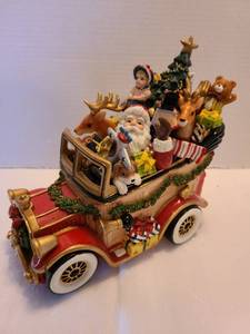 lot 1242 image: Fitz and Floyd car with Santa and toys