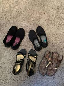 lot 1512 image: Ladies shoes size 7 12