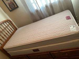 lot 1604 image: Twin bed with 6 drawers storage and Sealy Posturepedic mattress and box spring