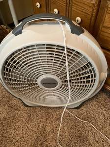 lot 1645 image: Wind machine fan