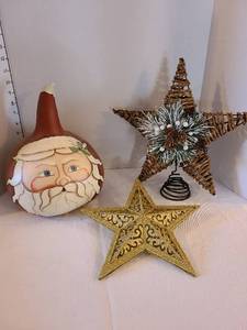 lot 1274 image: Santa gourd and more