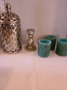 lot 1289 image: Candle holders, luminaire candles