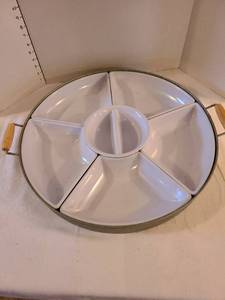 lot 1319 image: Sectional round server 23 wide from handles, plastic bowls and tin holder. Perfect for holiday gatherings