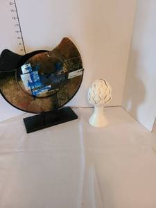 lot 1338 image: Home dcor