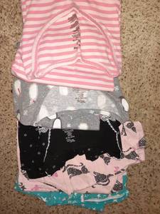 lot 1704 image: Ladies pjs. Size LXL