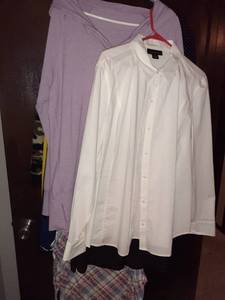 lot 1716 image: Ladies clothing. Sizes 2X to 3X